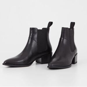 Vagabond Marja Chelsea Bootie Black Leather